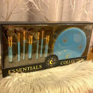 BNWT ESSENTIALS COLLECTION Blue Solstice Halloween Makeup Case and Brush Set